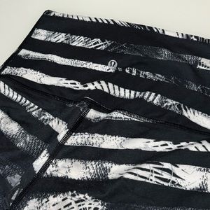 Lululemon Wunder Under leggings